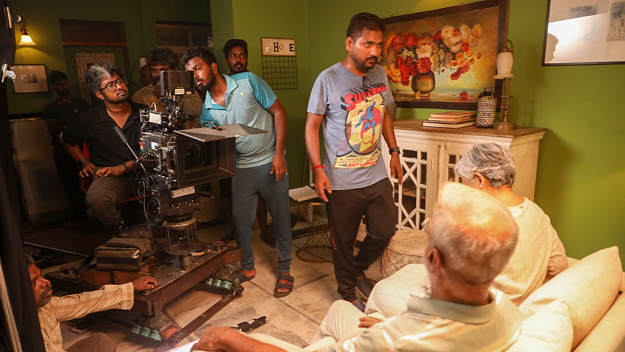 Tour The Paradise — Bangalore — behind the scenes